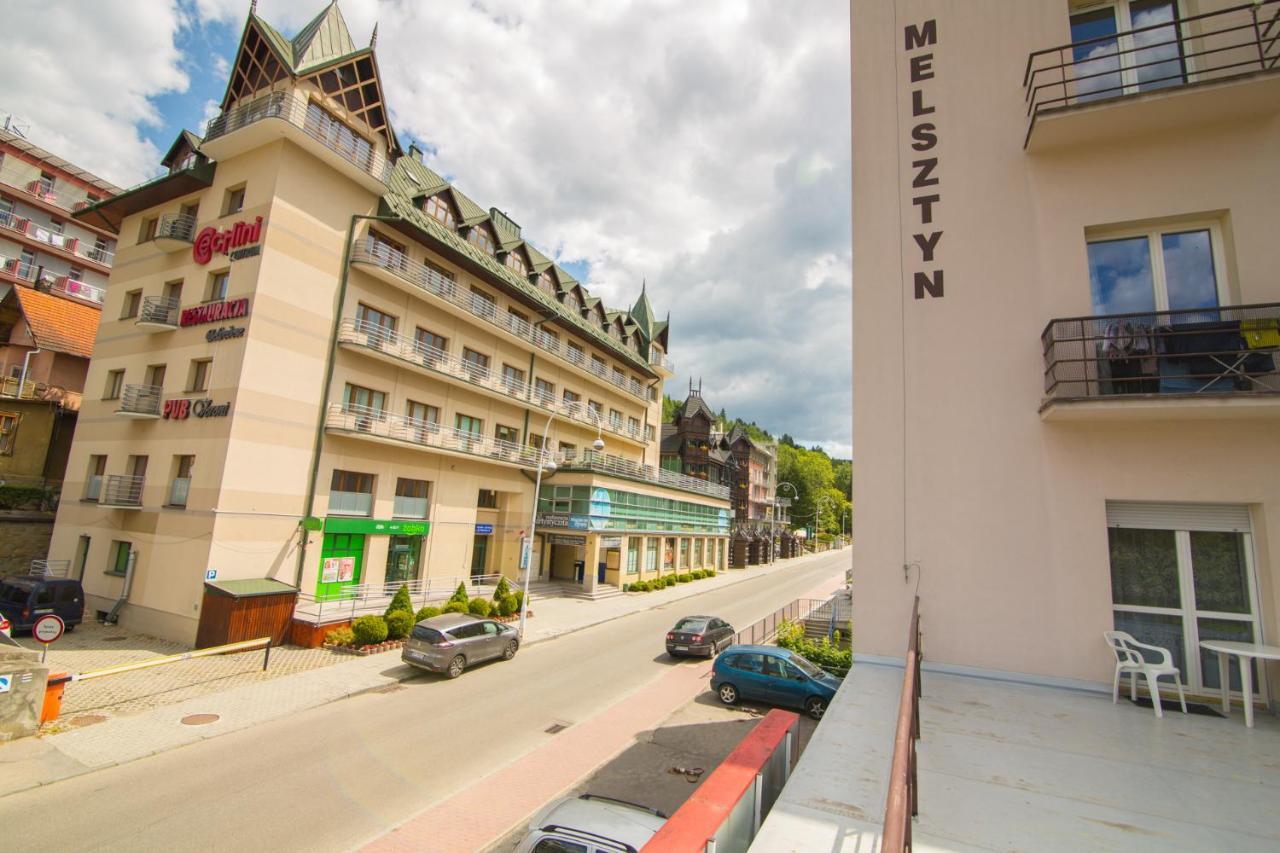 Krynica Apartamenty 100M Duzy Apartament, Salon + 3 Sypialnie Przy Deptaku Exteriér fotografie